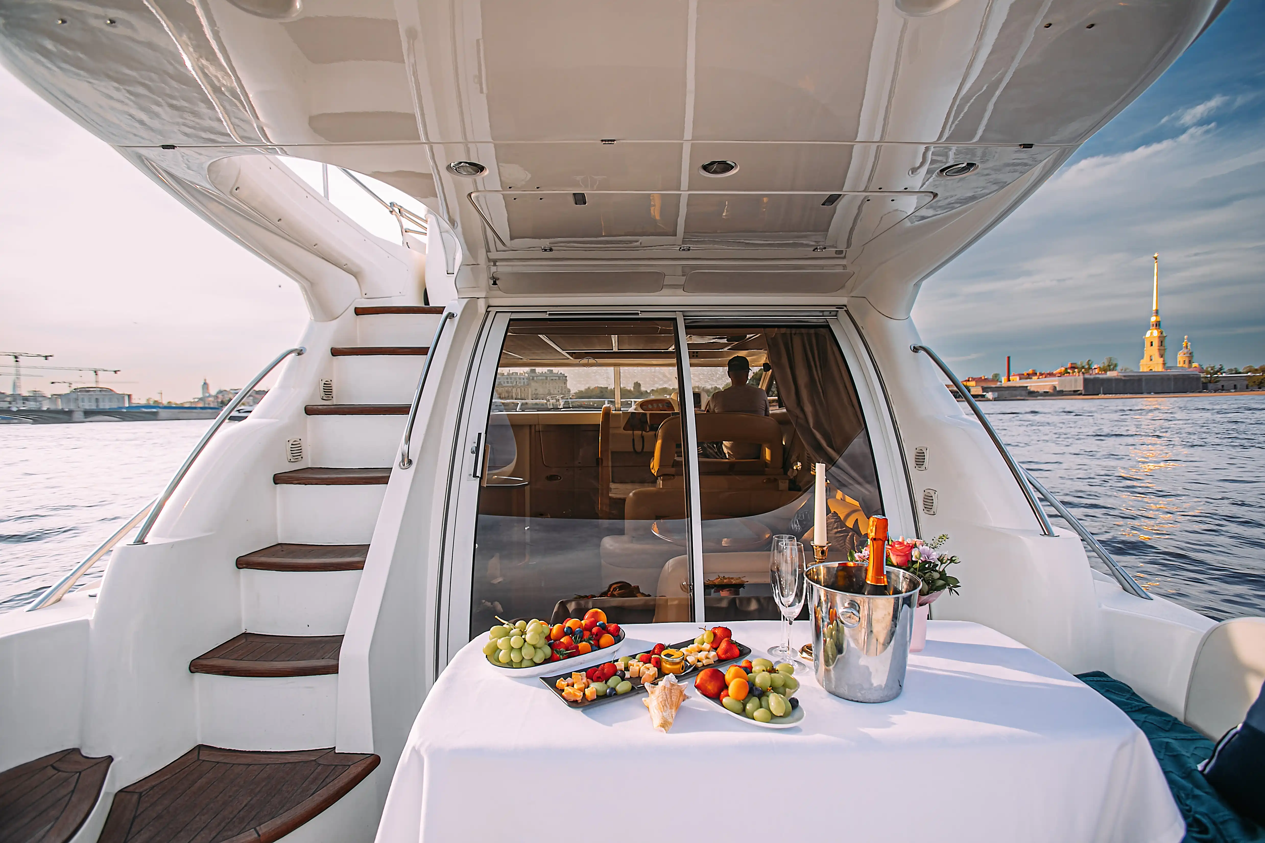 Яхта Sealine 39 AMO image- 13